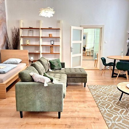 Apartment Emma - Old Town 布拉迪斯拉发 外观 照片